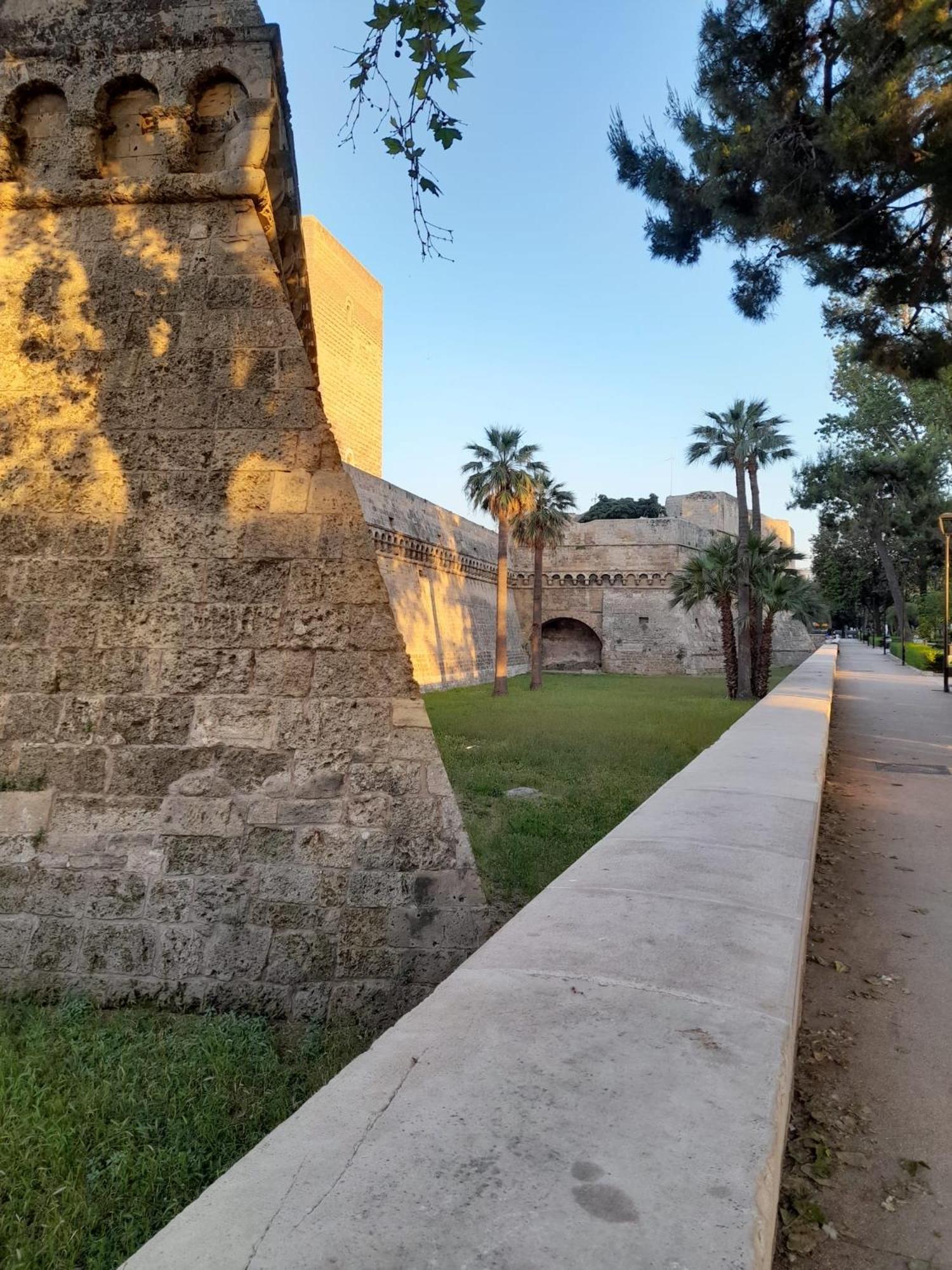 Locazione Turistica Madera Hotel Bari Exterior photo